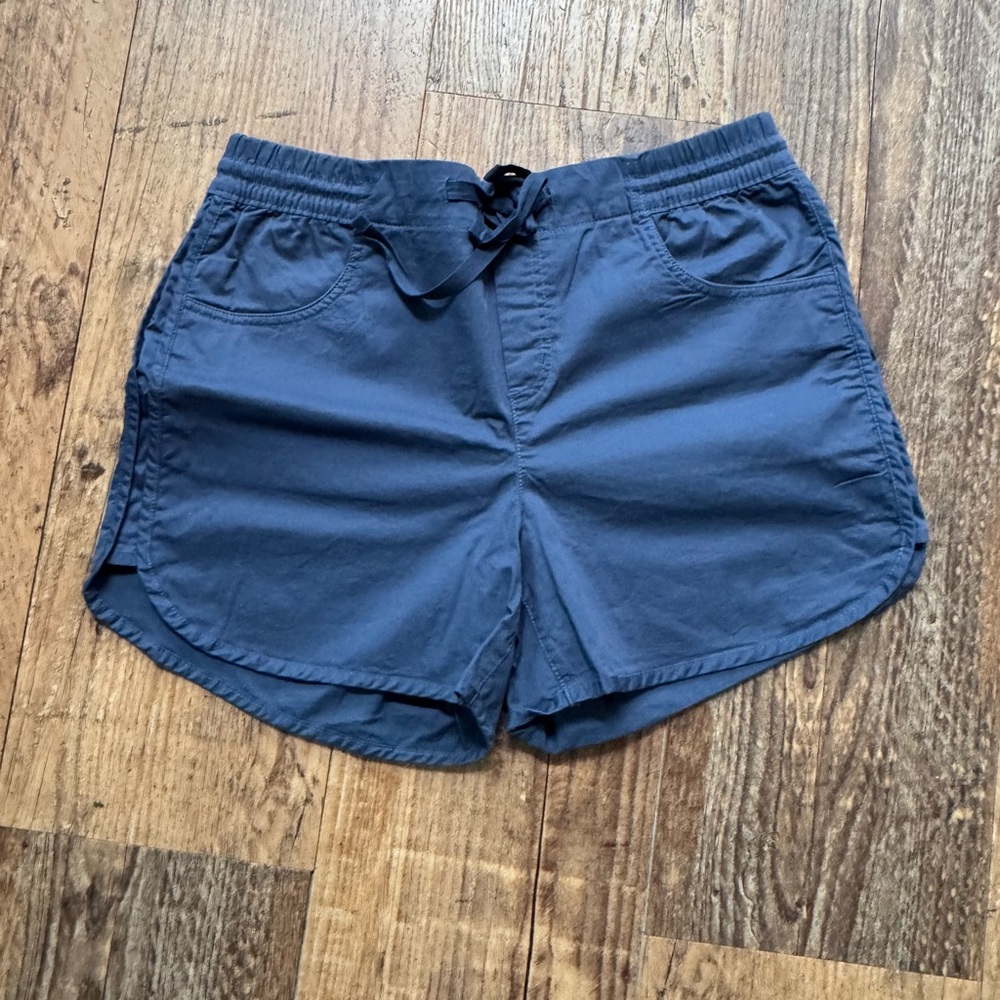 Eddie Bauer Women's Dark Blue Retro Short